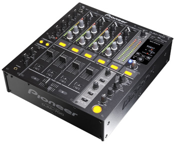 Pioneer DJM 700